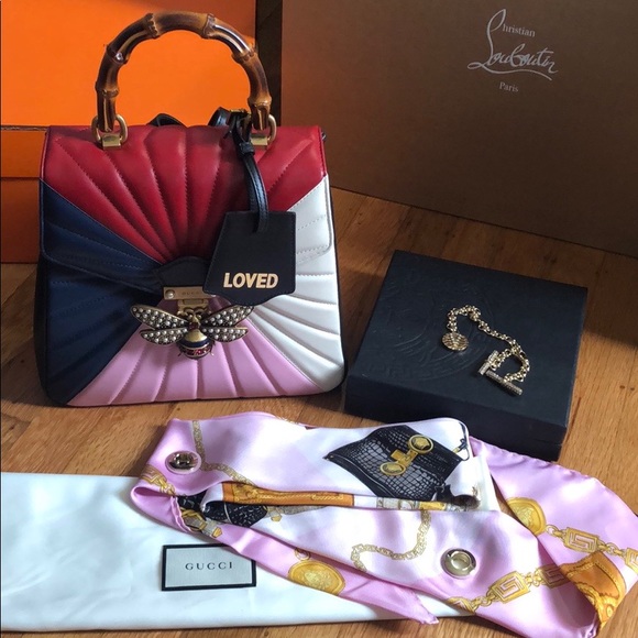 Feel free to check out my closet! 🙏😍 - Picture 7 of 7